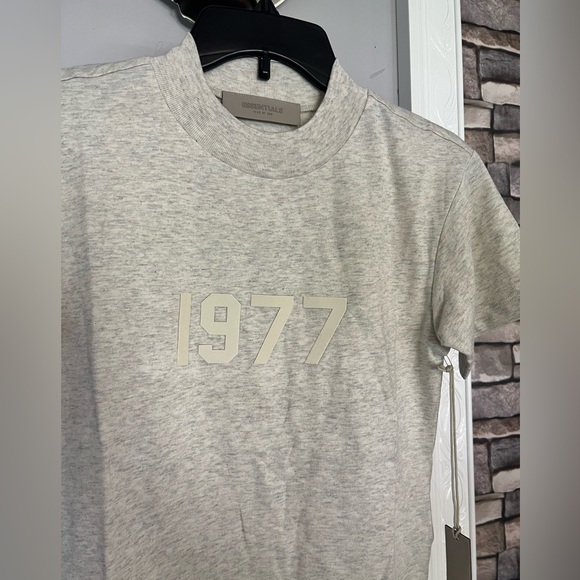 ❗️SALE- Fear Of God Essentials Women’s Oatmeal Tee - Picture 2 of 4